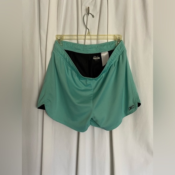 REEBOK Sz-M 80’s Sports Shorts in GUC- Everything Still Good, Even Tie & Elastic - Picture 4 of 11